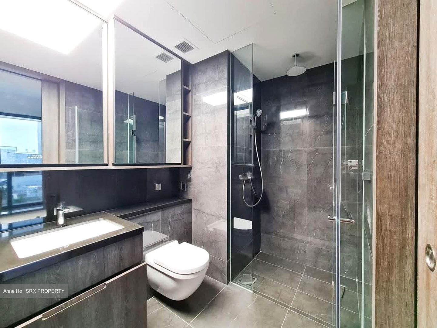 The M (D7), Apartment #594275651